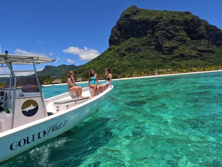 Dolphin swimming and lagoon discovery excursion Mauritius